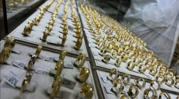 انخفاض سعر الذهب في المساء ومفاجأة بعيار 21